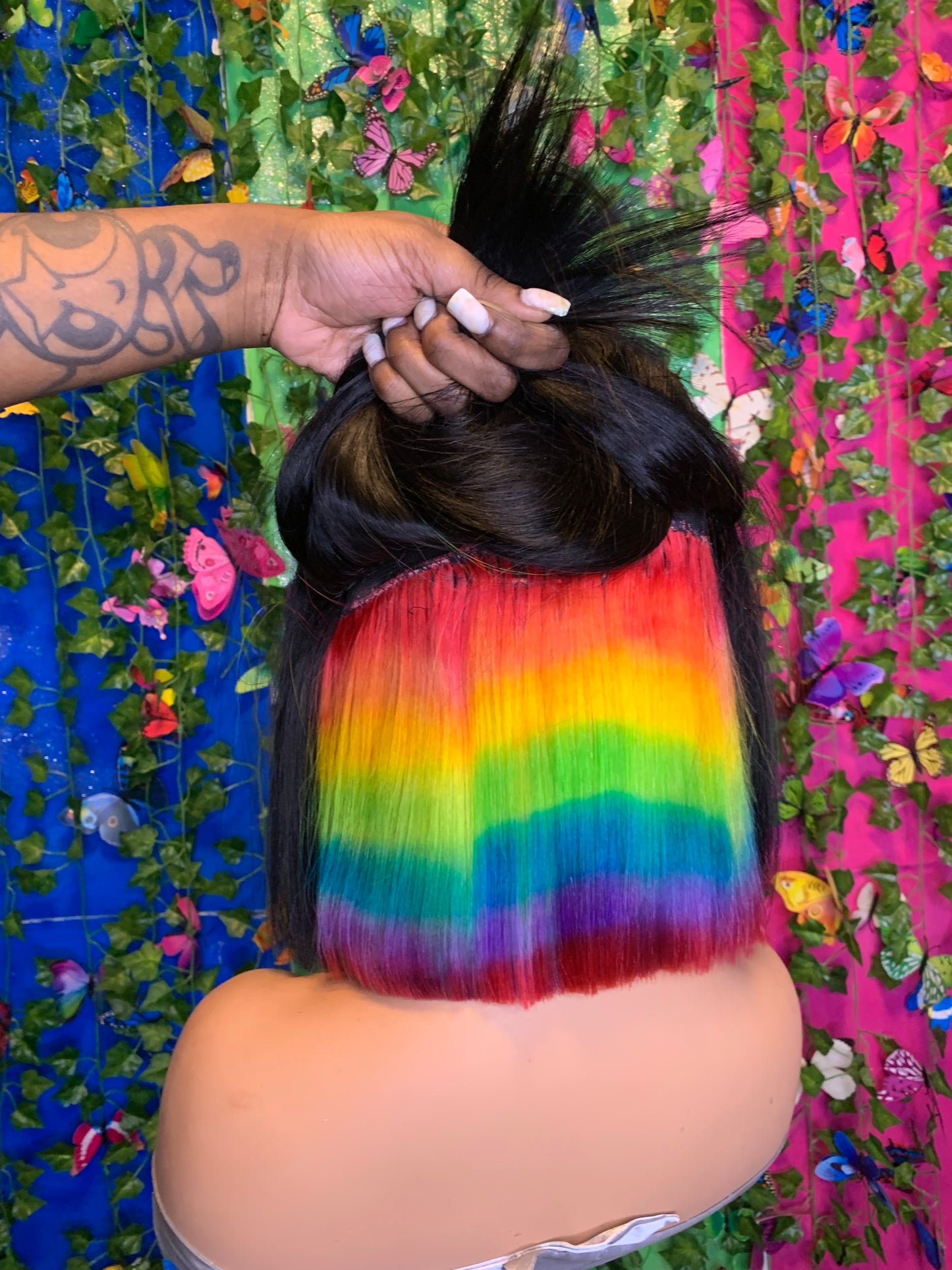 Peek A Boo : Dora’s Rainbow 🙈🎨
