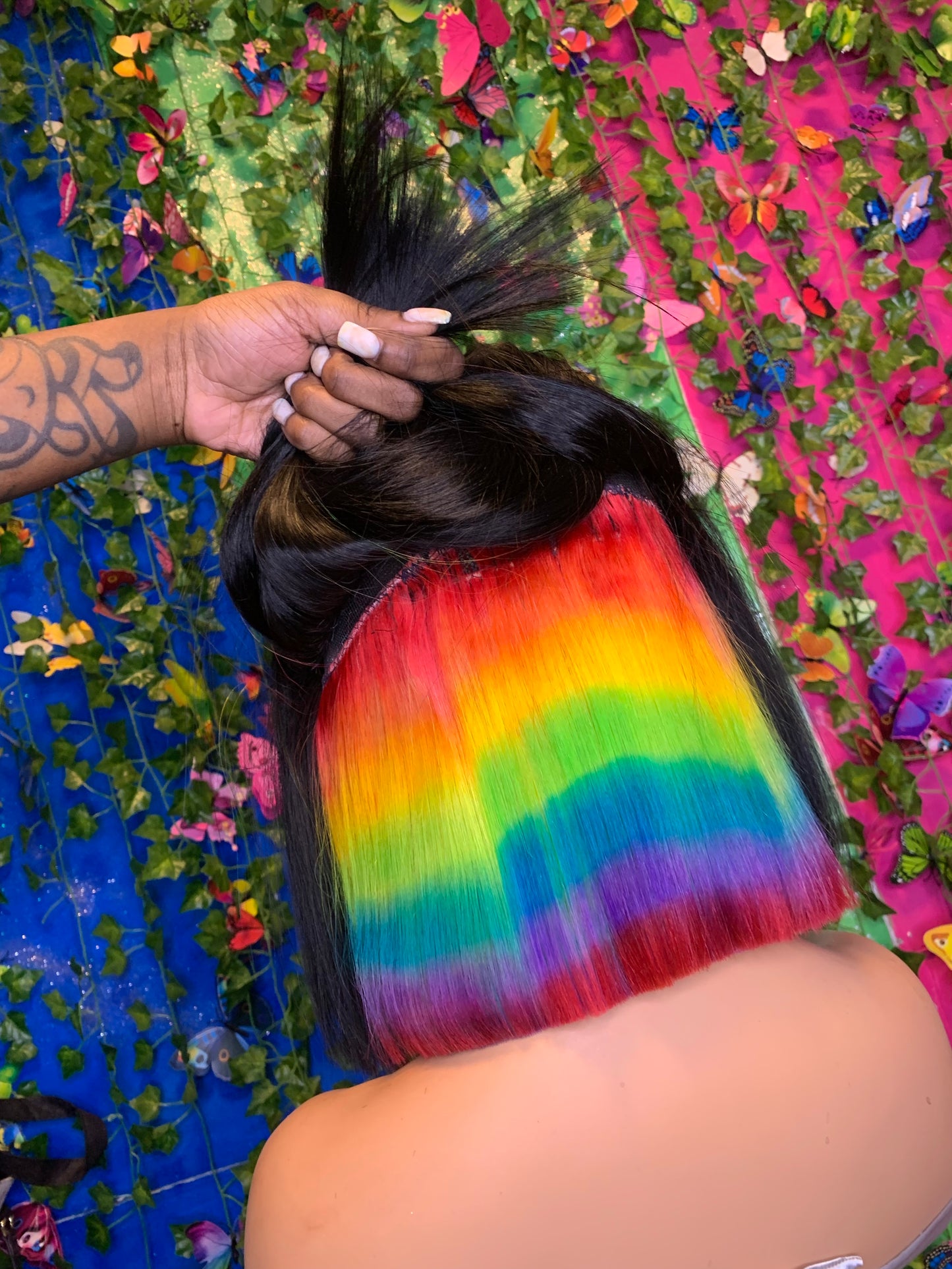 Peek A Boo : Dora’s Rainbow 🙈🎨