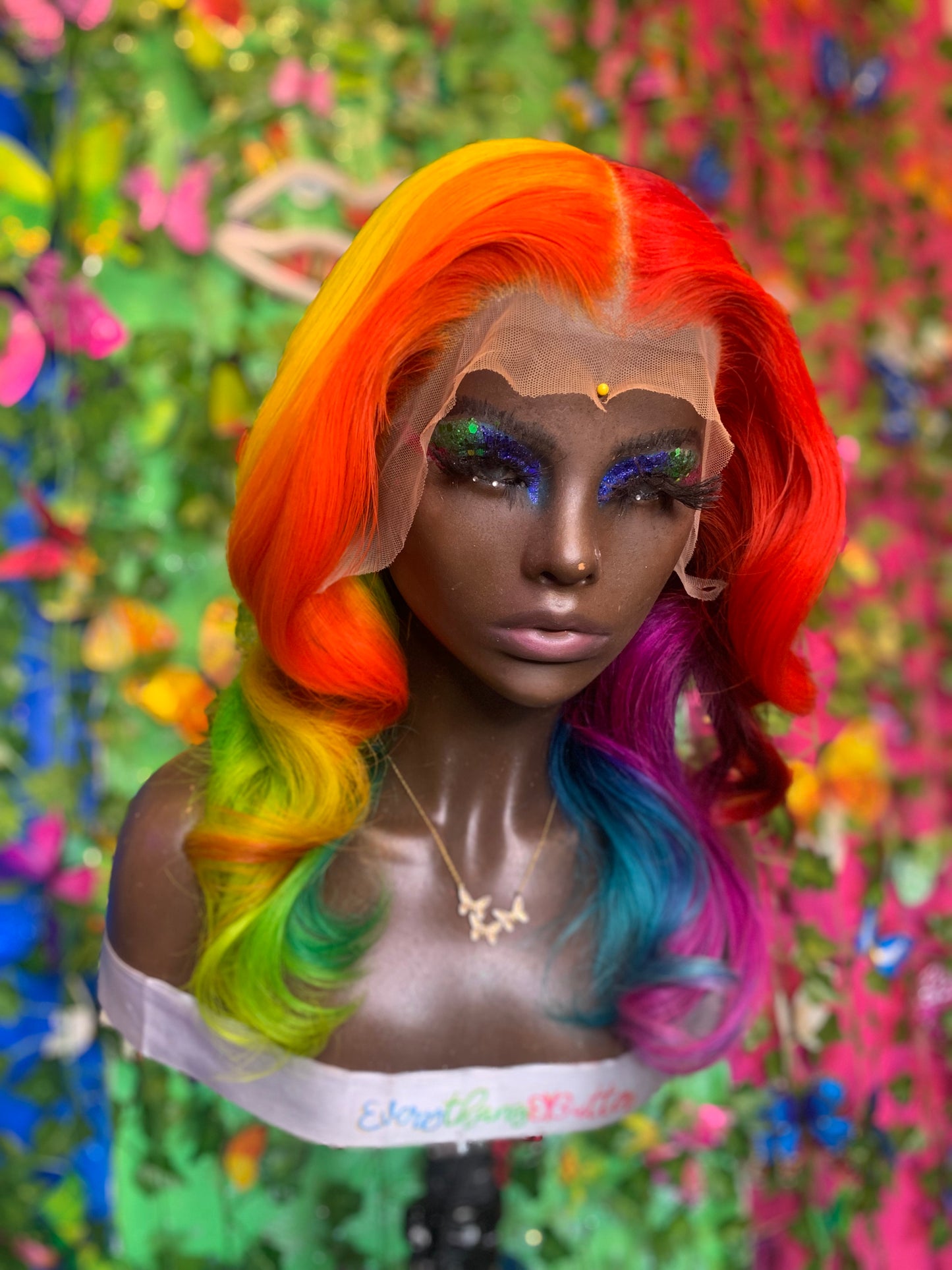 Rayne B. 🌈