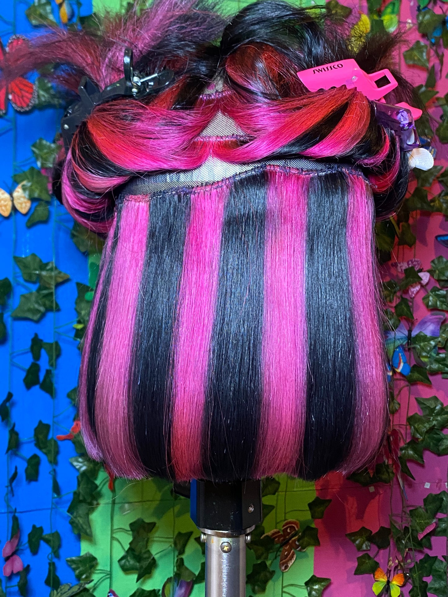Peek A Boo: Draculaura 🍧🖍️✨